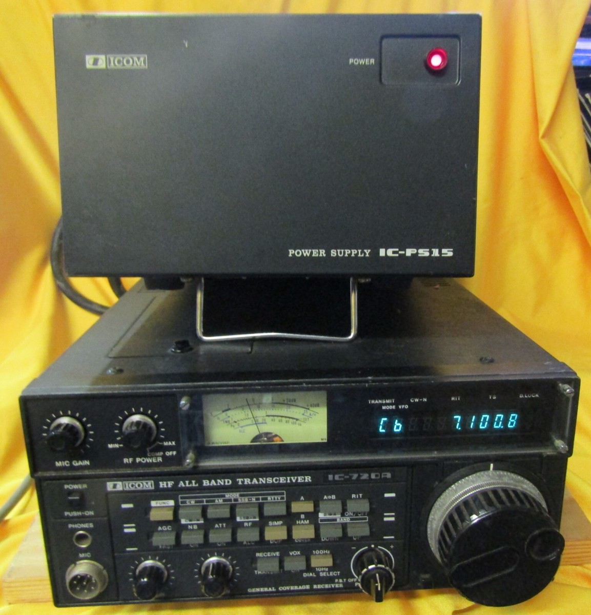 ICOM IC-720A All Band Radio Transceiver & ICOM IC P515 POWER