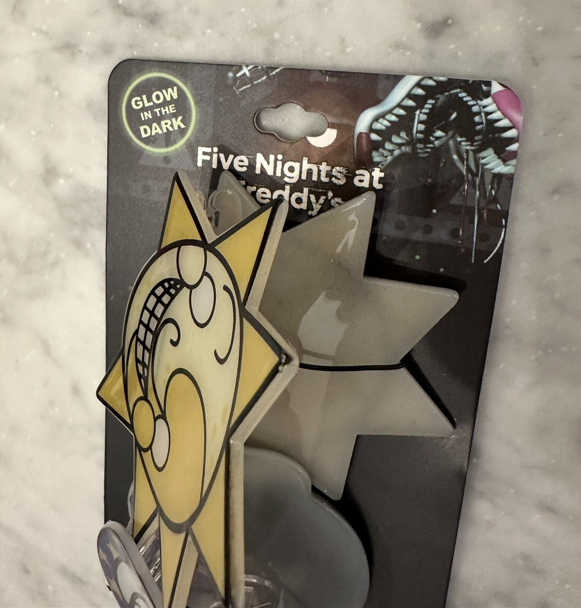FNAF Five Nights Of Freddy's Sun And Moon Claw Hair Clip (Glow