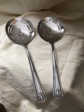 2 ROGERS BROS A1 Silverplate Anniversary Slotted Tomato Cranberry Serving Spoons