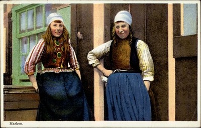 Girls Marken Netherlands vintage postcard s647