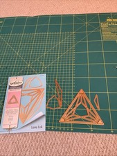 Spellbinders Geo Collection Pyrmaid Cutting Die Set.