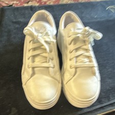 Keds White Solid Lace-Up Low Top Athletic Sneaker Rubber Upper Unisex