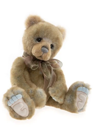 Charlie Bears - Stef - 2022 Plush Collection