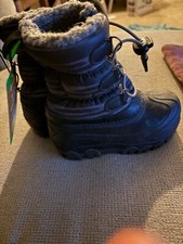 Member's Mark Boy's Toggle Lined Winter Snow Boots Black/Grey