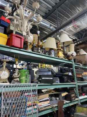 10 LB- Estate Crate Liquidation-assorted items old to new - Warehouse  bulk buy
