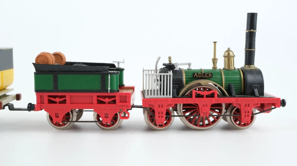 Trix H0 Persoenzug "Der Adler" 5 tlg. Wechselstrom Analog - Bild 2 von 4