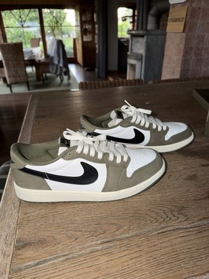 Nike Air Jordan 1 Low OG Medium Olive Neu Gr. 43