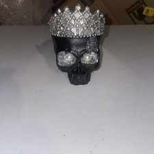 Resin Tea Light Candle Votive Holder Skull Crown Bones Head Holiday Seasonal