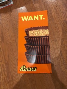 Reese’s Peanut Butter Cup Display Piece