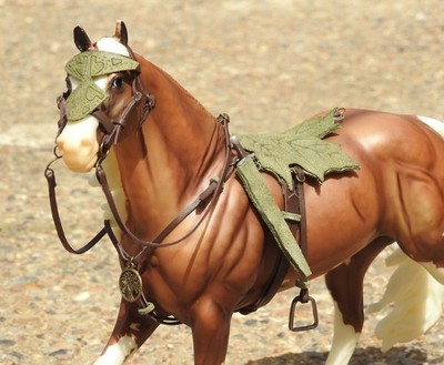Grüner Fantasy Elfenfe Feensattel im Maßstab 1:9 traditionelles Breyer Pferd NICHT enthalten
