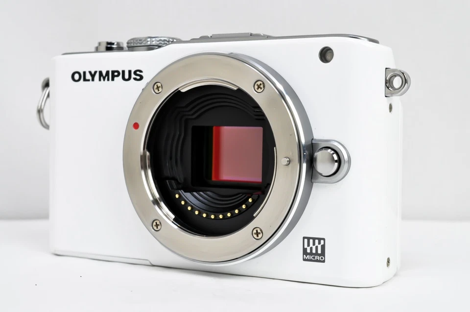 Olympus E-PL3 PEN Lite Micro Four Thirds (MFT) Mirrorless Camera Body Only - Image 2 of 4