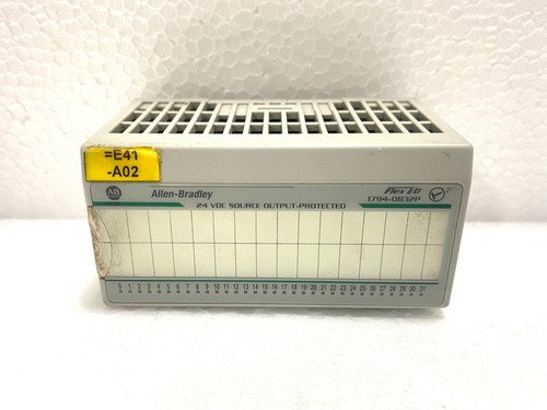 Allen Bradley 1794-OB32P Digital Output Module - Picture 2 of 8