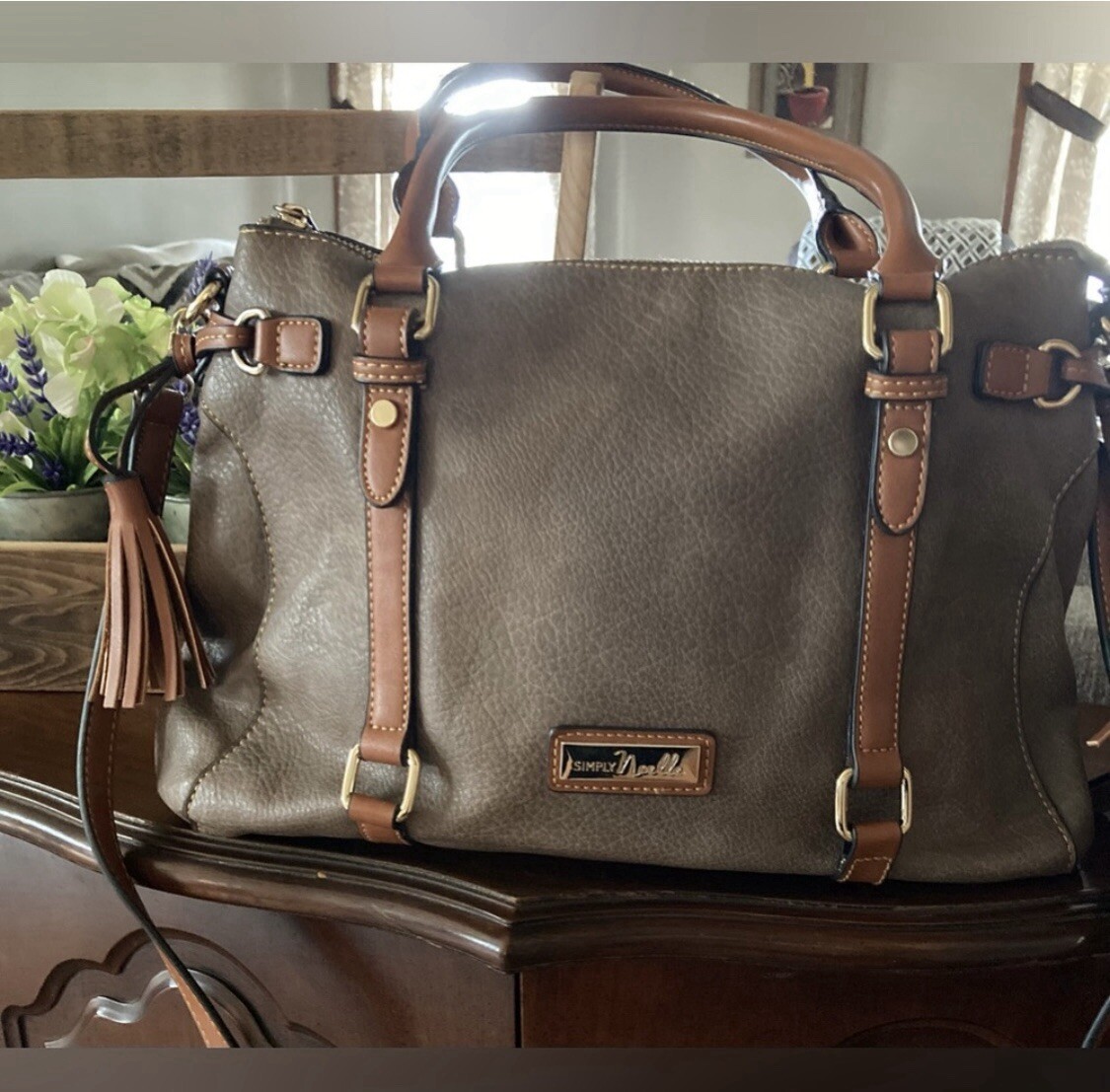Woman's Brown Leather Handbag Crossbody Purse Simply Noelle Tote
