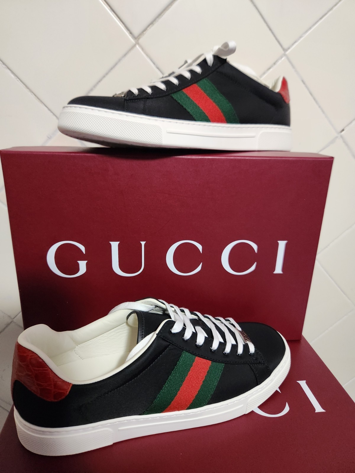 SAOLA SOLO 2 RIMASTI! Sneakers basse Gucci Ace in nylon Gucci taglia 8 9 5