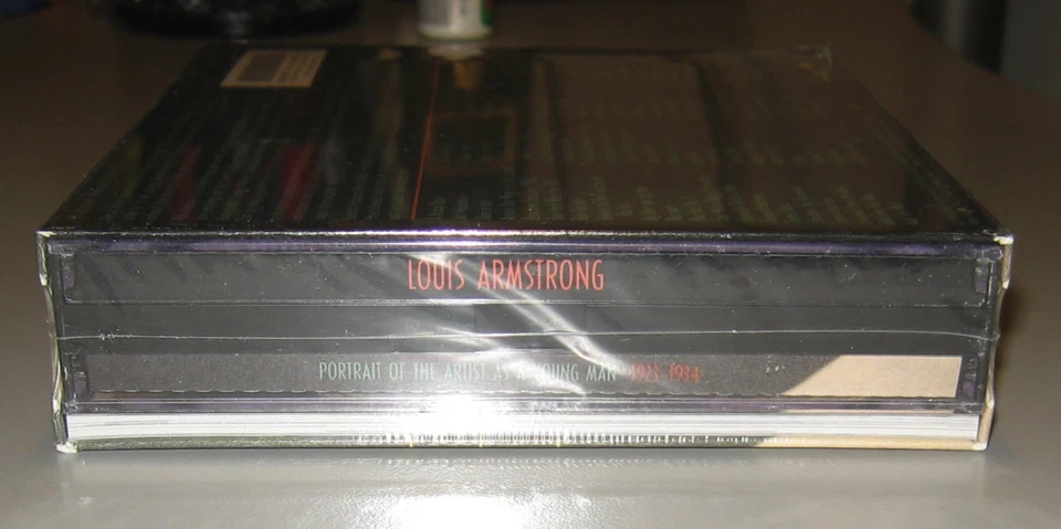 Louis Armstrong - Portrait Of The Artist As A Young Man 1923-1934 (CD, 4 Discs) - Image 4 of 4