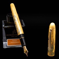 Platinum 3776 Century Kanazawa Haku Fountain Pen - Ascending Dragon