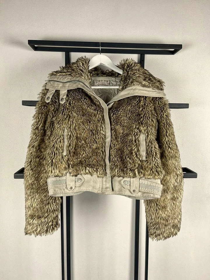 Vintage Streetwear Japanese Hysteric Style Mohair Fur Avant Garde Jacket 90s Y2K - Image 2 of 4