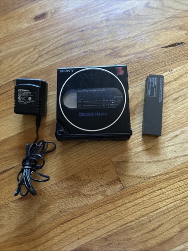 Sony D-T3 Discman Portable CD Player w/ Power Adapter - Radio On.