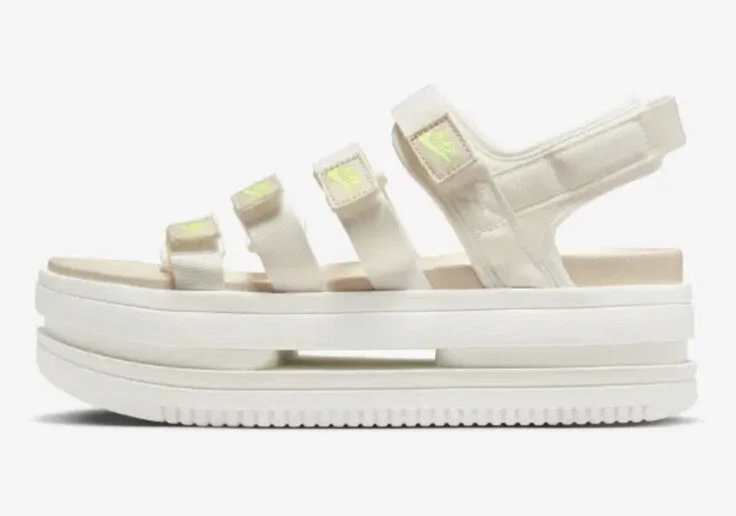 Nike Icon Classic Women s Sandals