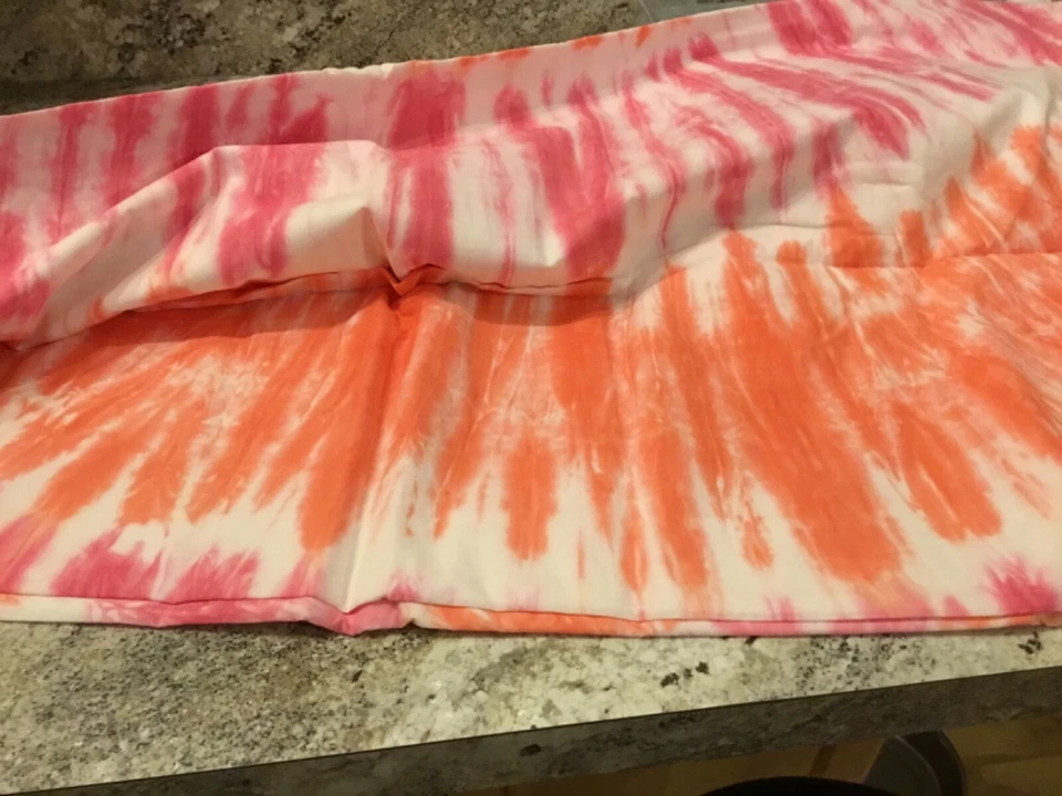 Funda nórdica Pottery Barn Teen Tie Dye Surfers Point completa/queen-rosa/naranja Foto 2 de 2