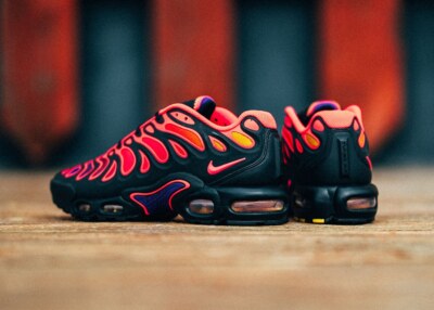 nike air max plus 3 crimson red