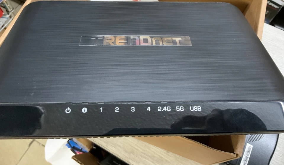 ✅ Trendnet Ac2600 MU-MIMO WiFi Router Quad Stream, Distressed Box - Image 2 of 4