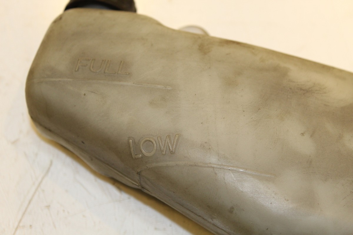 93-95 Kawasaki Ninja Zx7 ZX 7 Radiator Coolant Overflow Reservoir