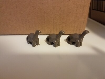 2018 Kinder Egg Apatosaurus Dinosaur Toy 