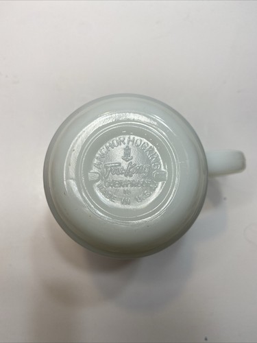 VTG Strawberry Fire King By Anchor Hocking Milk Glass Mug EUC - Picture 6 of 8