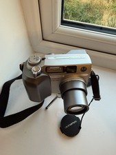 Olympus Camedia C-4000. Wonderful retro camera tested