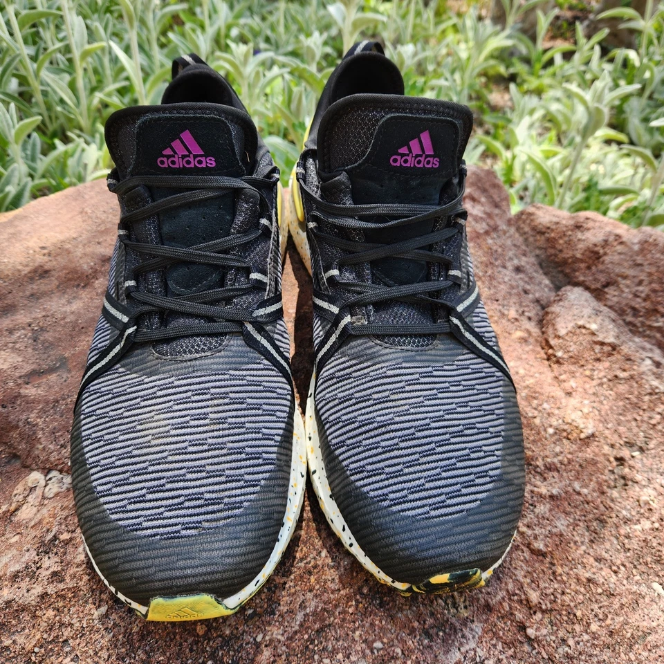 Adidas Size 12 Solarthon Boost Golf Shoes Spikeless Black Yellow White FZ1024 - Image 2 of 4