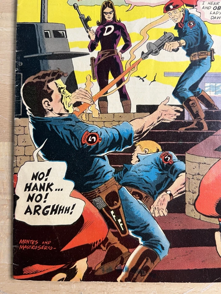 Fightin' Five # 40 1966. First appearance of The Peacemaker Eb8 - Image 4 of 4