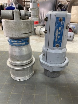CROUSE HINDS APJ-3475 M-72 & APR3455  Model M54 ArkTite  Connector 30 amp