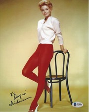 ANGIE DICKINSON SIGNED 8X10 PHOTO 5 ACTRESS RIO BRAVO OCEAN'S 11 BECKETT COA BAS