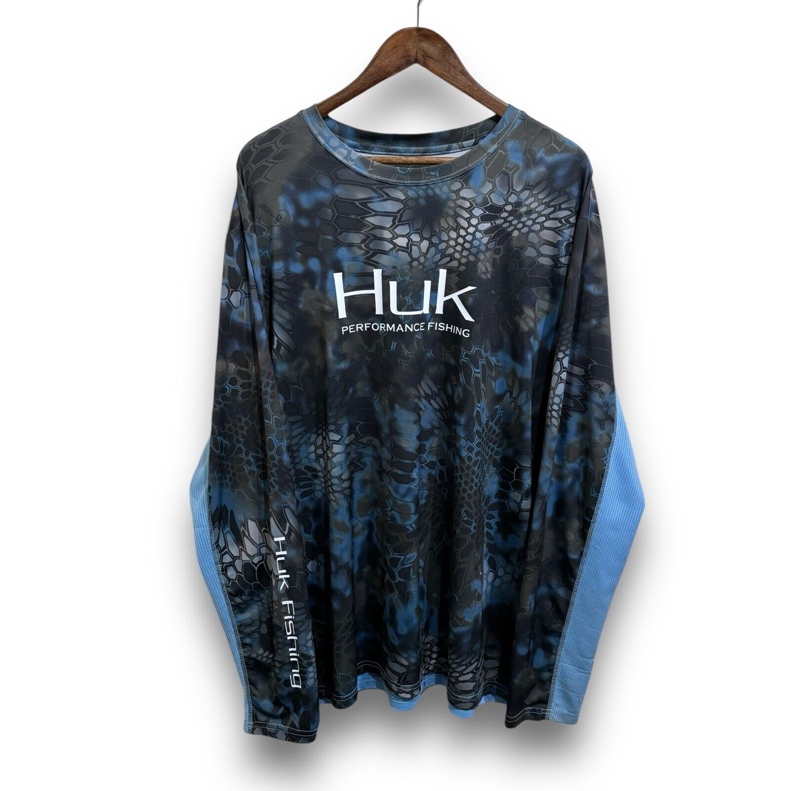 HUK Performance Fishing All Over Print Long Sleeve Shirt *Flaw Size XXL 25 x 32