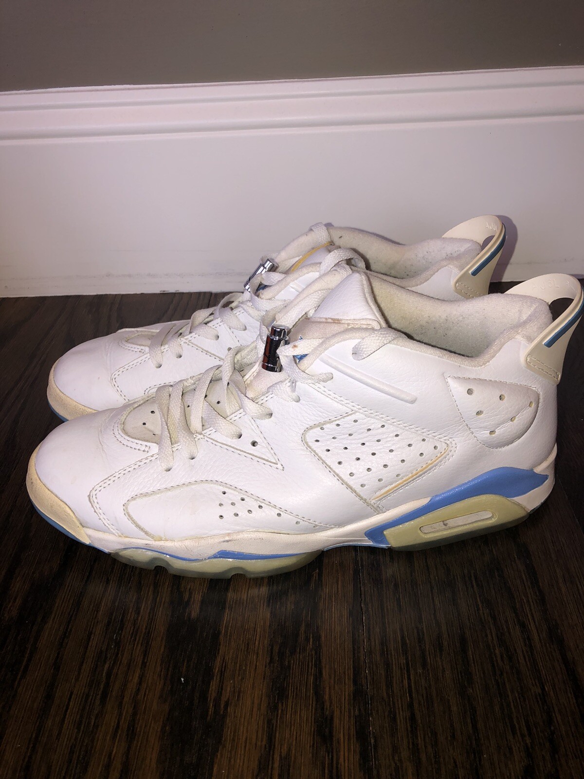 jordan 6 low university blue