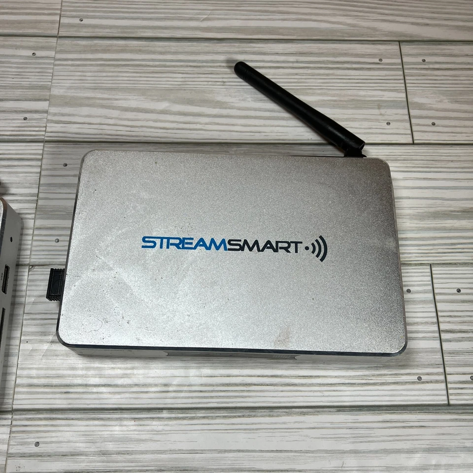 Reproductor de transmisión multimedia StreamSmart S4 cuatro núcleos 8 GB SIN cables/PSA SIN PROBAR Foto 3 de 4