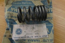 1973 - 1978 NOS YAMAHA TX500 XS500 VALVE SPRING 371-12114-01 TX XS 500