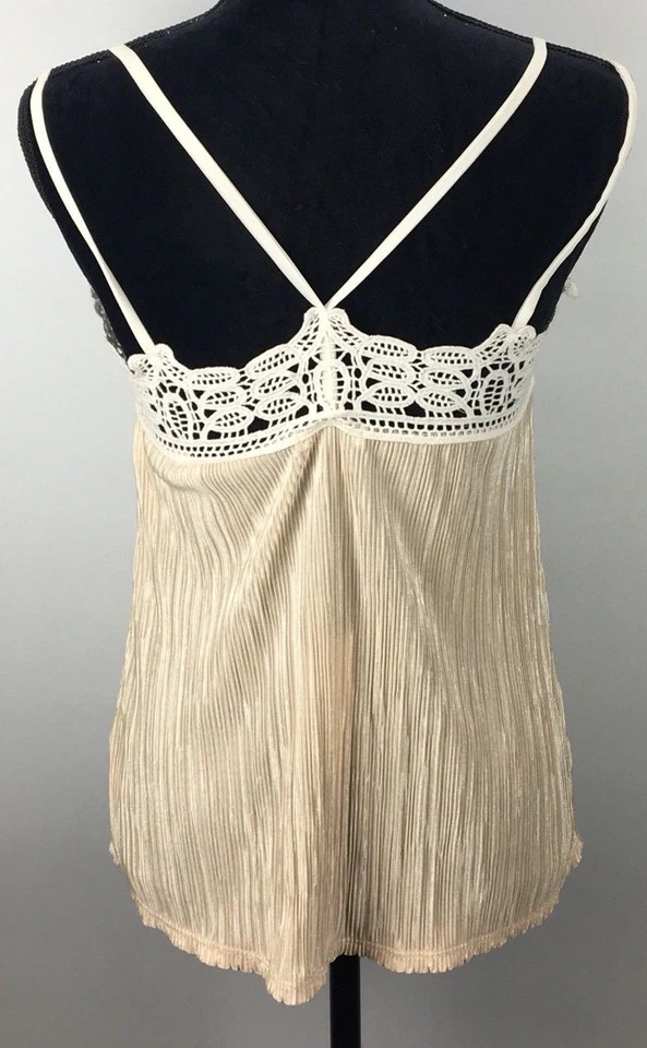 Camiseta sin mangas Chelsea28 XS ganchillo metálico plisado cami correa espagueti cuello en V H150 Foto 4 de 4