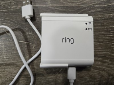 Ring Smart Lighting Ring Bridge White, Model 5B01S8-WEN0