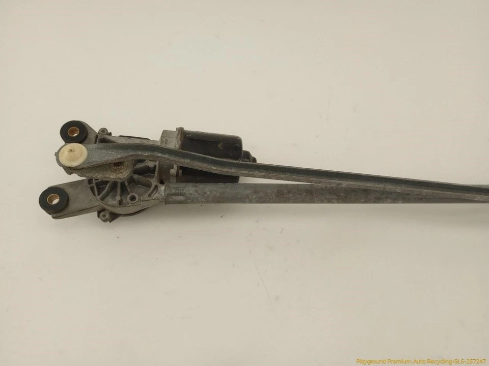 Коробка передач стеклоочистителя ветрового стекла с двигателем Mitsubishi Eclipse Spyder 2000–2003 00 - Изображение 2 из 4