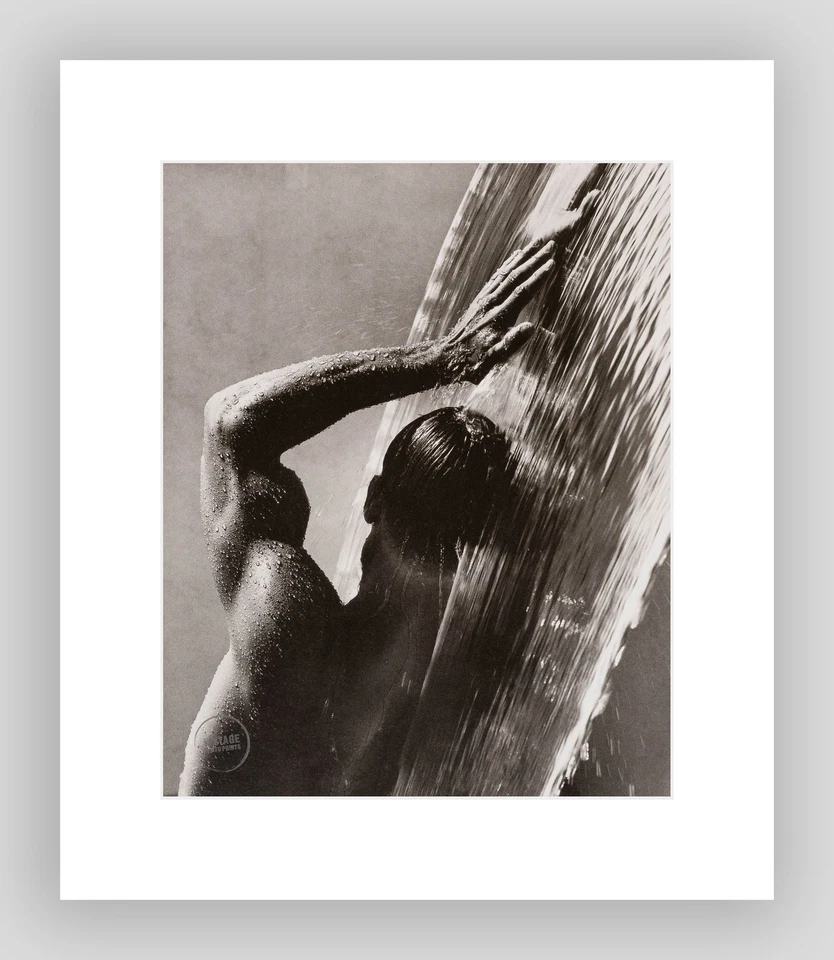 Foto grabada duotono modelo masculino cascada impresión Herb Ritts 1988 mate 12x14 de colección Foto 2 de 2