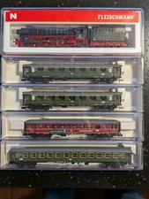 Fleischmann N 781008 Zug-Set Historischer Dampfschnellzug DR mit BR 01 01 1066