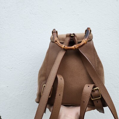 GUCCI VTG Camel Beige Suede and Leather Trim Bamboo Backpack  display picture 1