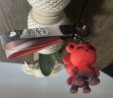 Cute Resin Keychain Charm Tie The Bear Pendant For Purse Or Car Keyring Mobile