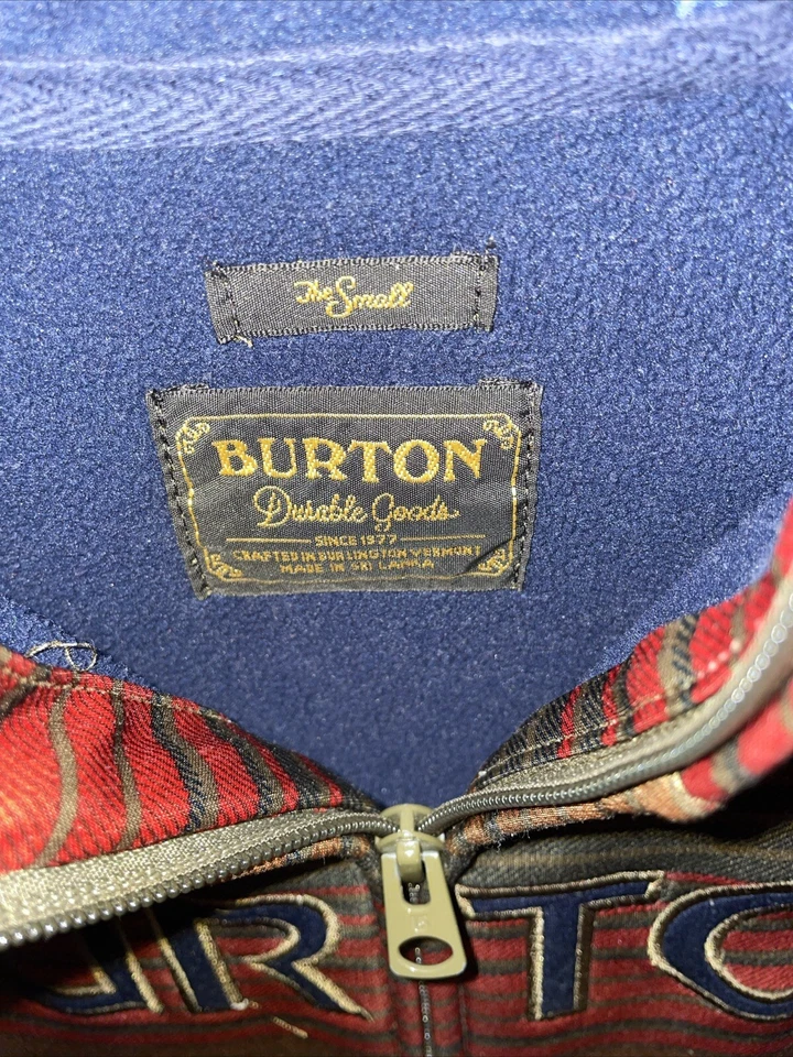 Sudadera con capucha Burton cremallera completa para mujer talla mediana roja verde a rayas al aire libre deletrear Foto 2 de 4