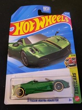 2026 Hot Wheels 101 Exoticars 7/10 '17 PAGANI HUAYRA ROADSTER Green Near Mint
