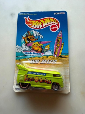 #ad Hot Wheels 1997 VW Drag Bus Van de Kamps Fish O Saurs Special Edition Green G24 $15.28
