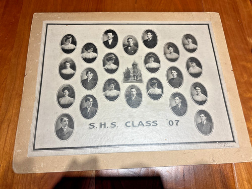 FREE SHIP! 1907 Vintage S.H.S. (?) Class Portrait Montage Education History Pics