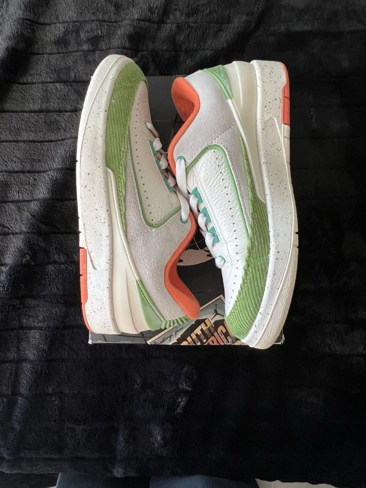 W Air Jordan 2 Zapatillas Retro Bajo Titan Verde/Blanco/Crema/Naranja Foto 2 de 4